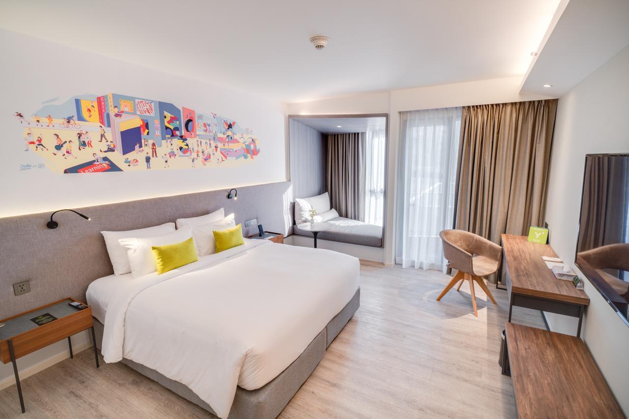 Triple Y Hotel Банкок Екстериор снимка